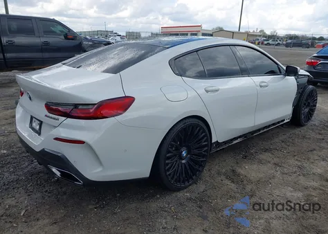 2020 BMW M850I Gtan Coupe xDrive z USA, uszkodzony, nr VIN WBAGV8C02LCD87759